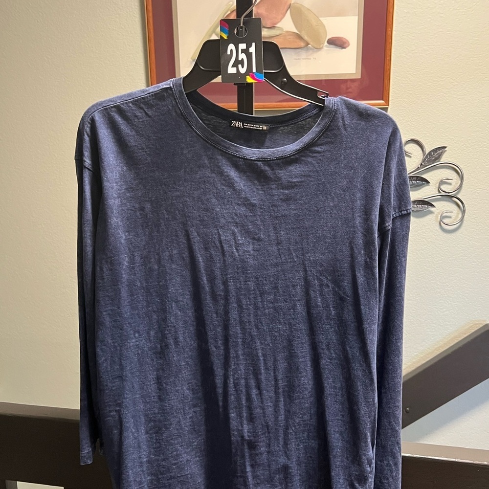 Zara Women's Navy Long Sleeve Tee #251DAGO